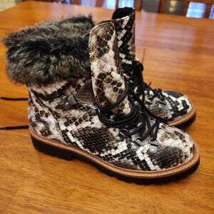 Report Boots Everest Rock Snakeskin Brown Faux Fur Trim Boots 5.5